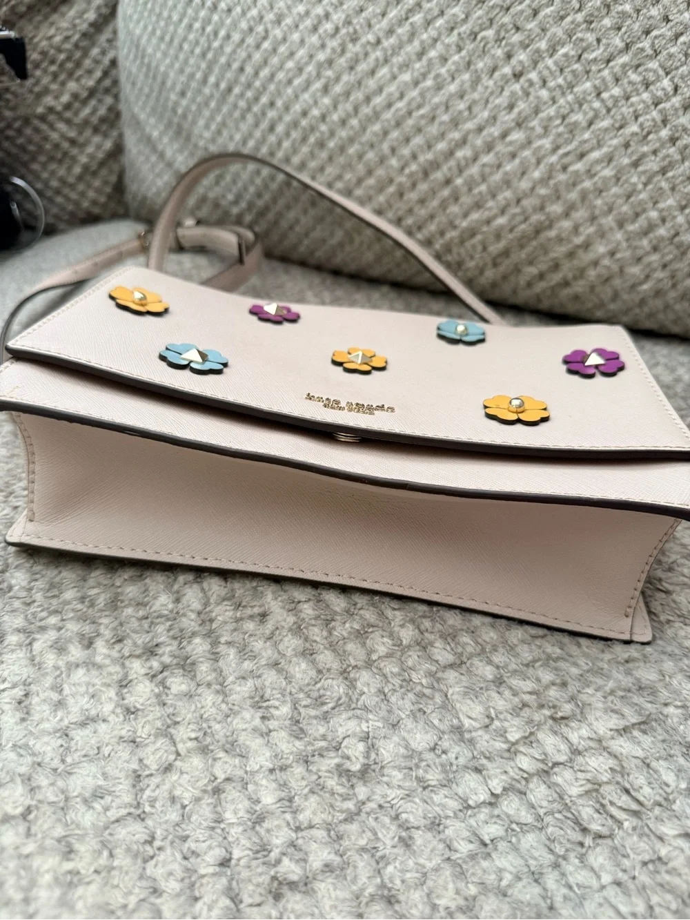Preloved Kate Spade Cameron Crossbody Handbag Purse Flower Applique